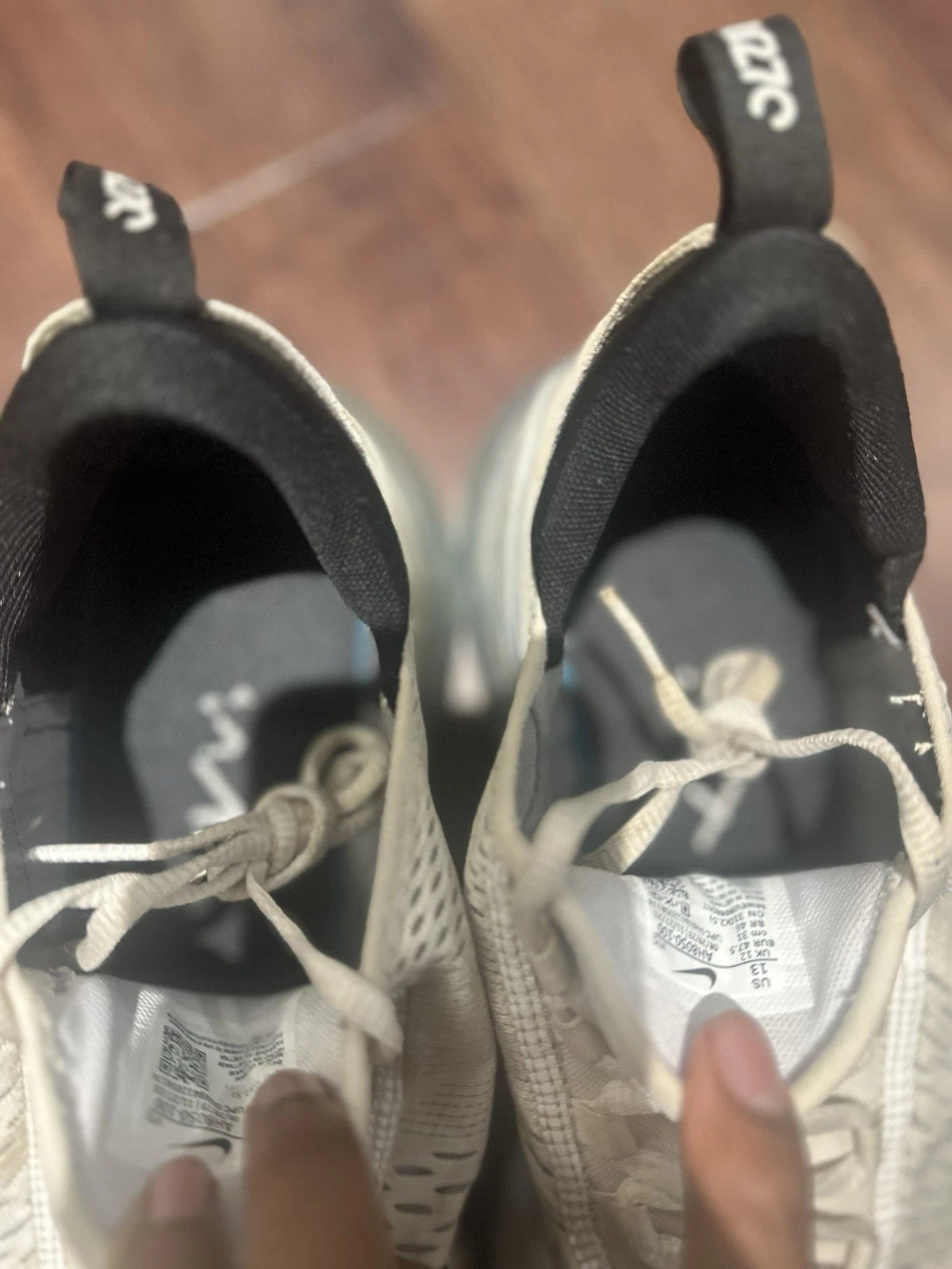 Nike Mens Air Max 270 White/Black Size 13