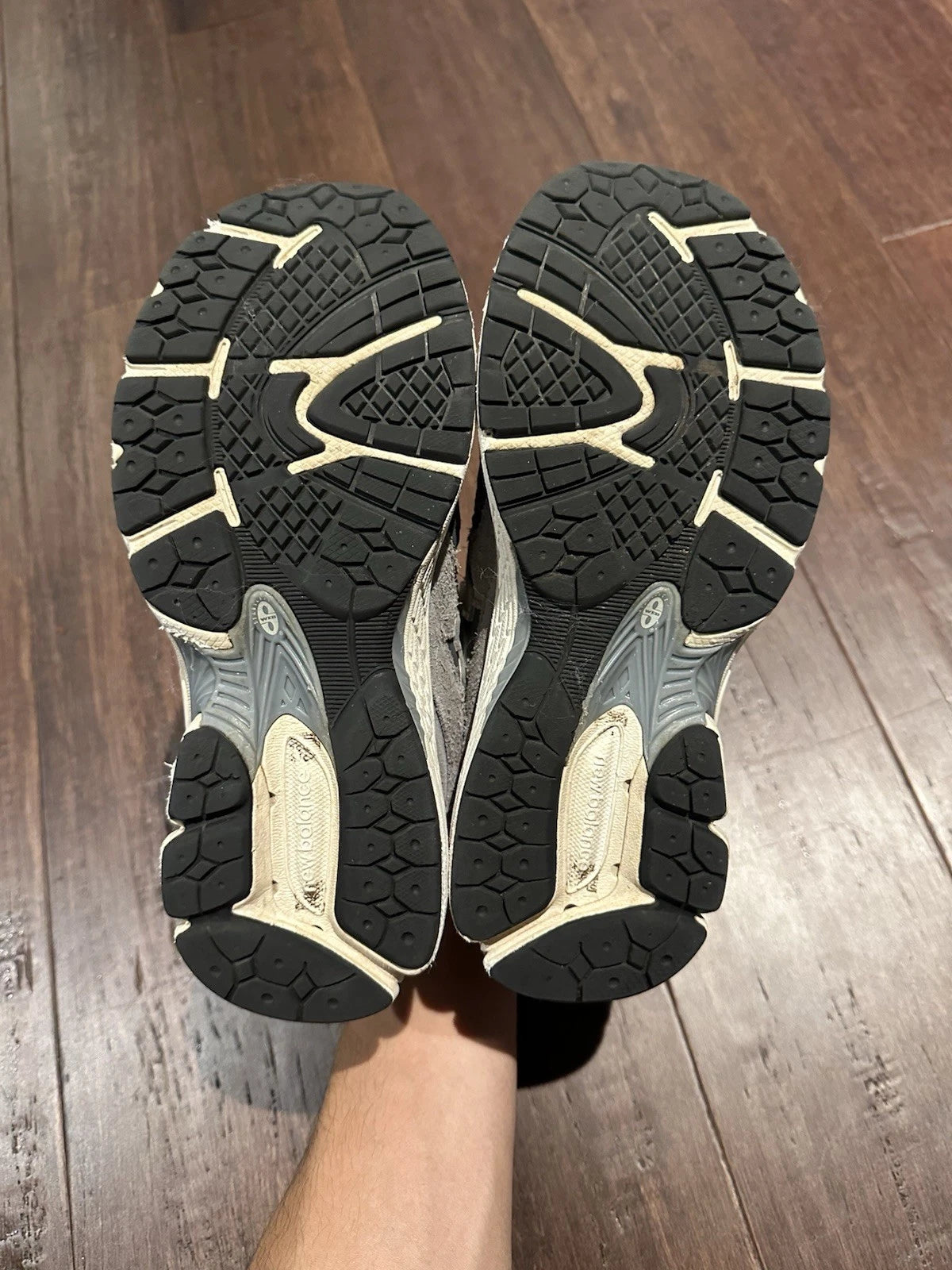 New Balance 2002R Gray Size 5