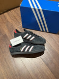 Adidas London 96 'Black Scarlet' size 5.5M/7W