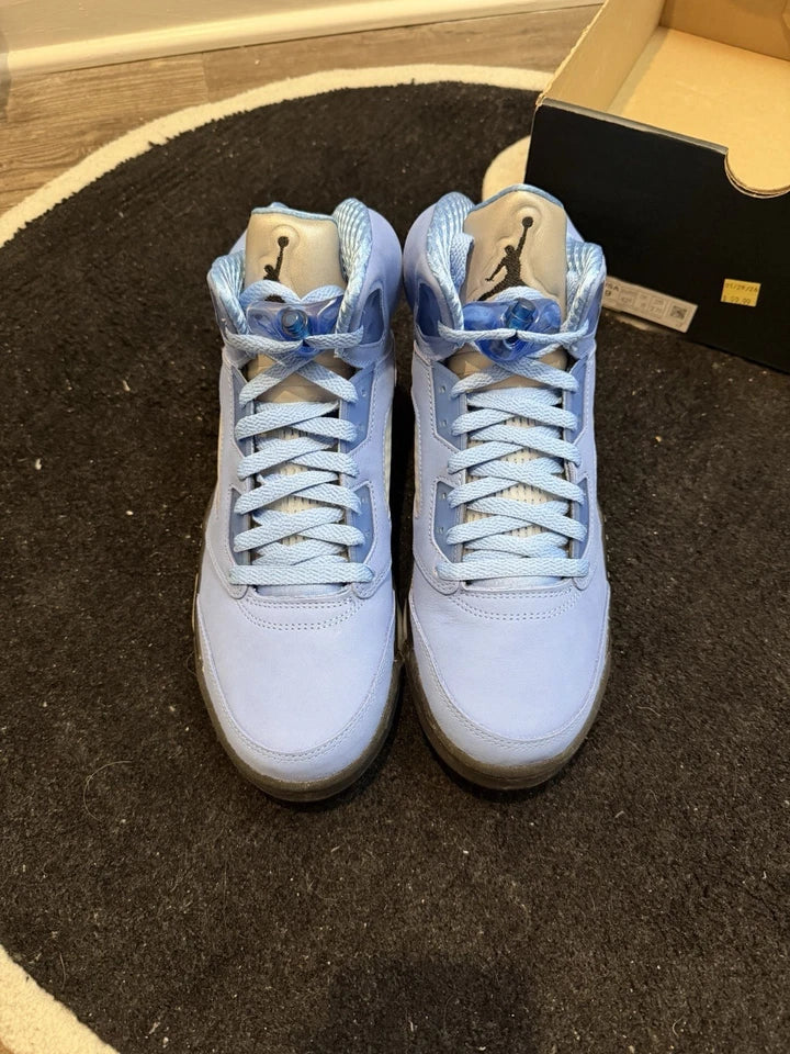 Nike Air Jordan 5 Retro ‘UNC’