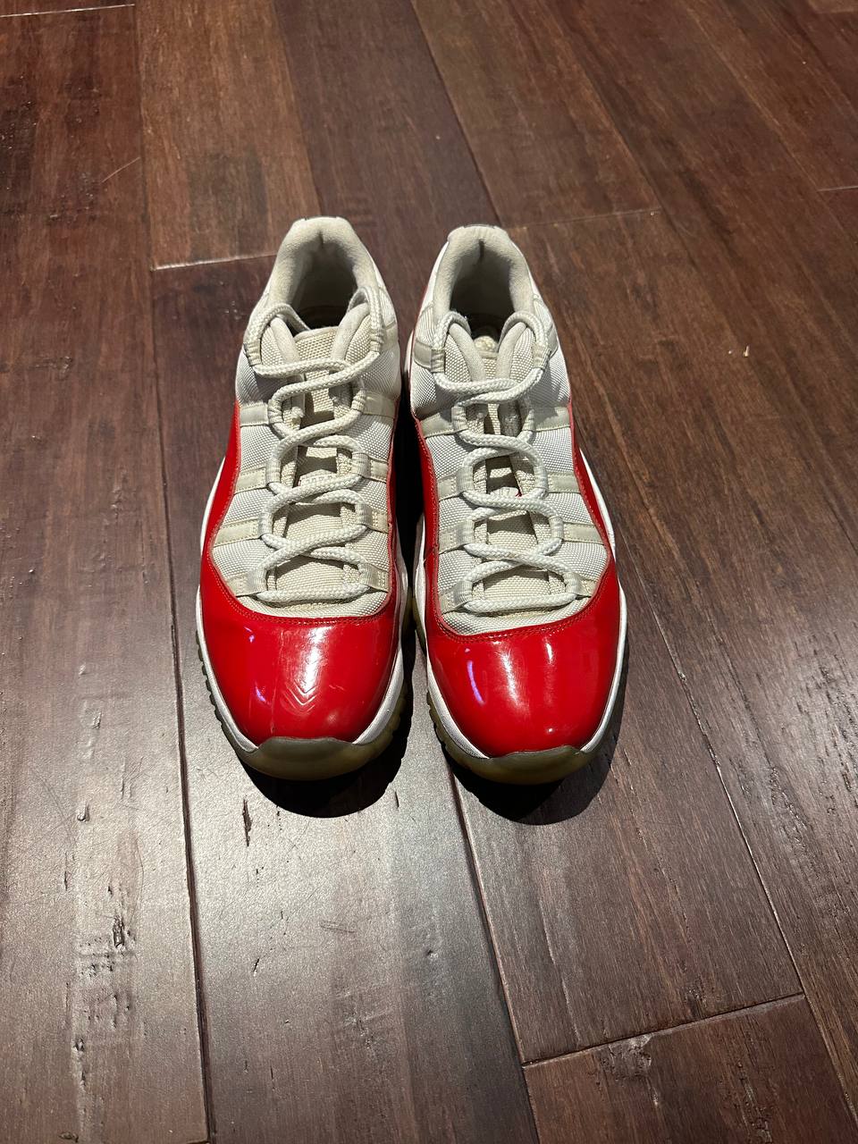 Jordan 11 Low Cherry - 528896-102 - US 11