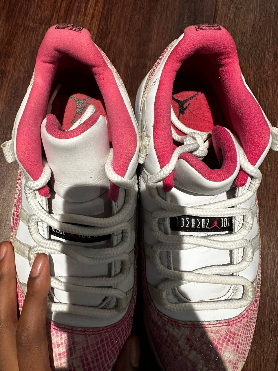 Jordan 11 Low Snakeskin Pink - AH7860-106 - US 10W