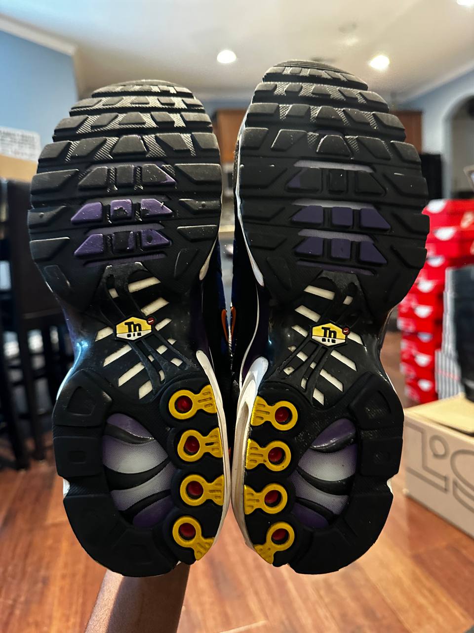 Nike Air Max Plus OG Voltage Purple (2018) - BQ4629-002 - US 8.5