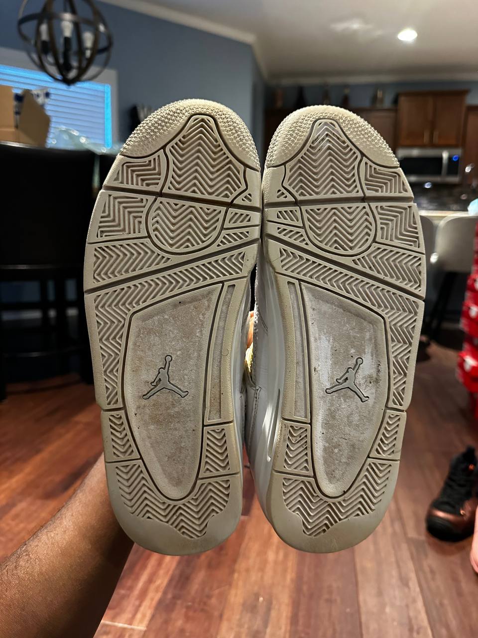 Jordan 4 Pure Money 2017 - 308497-100 - US 9.5